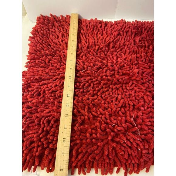 Quicksilver bathroom set rug trash can shower curtain black gray red - Picture 5 of 6